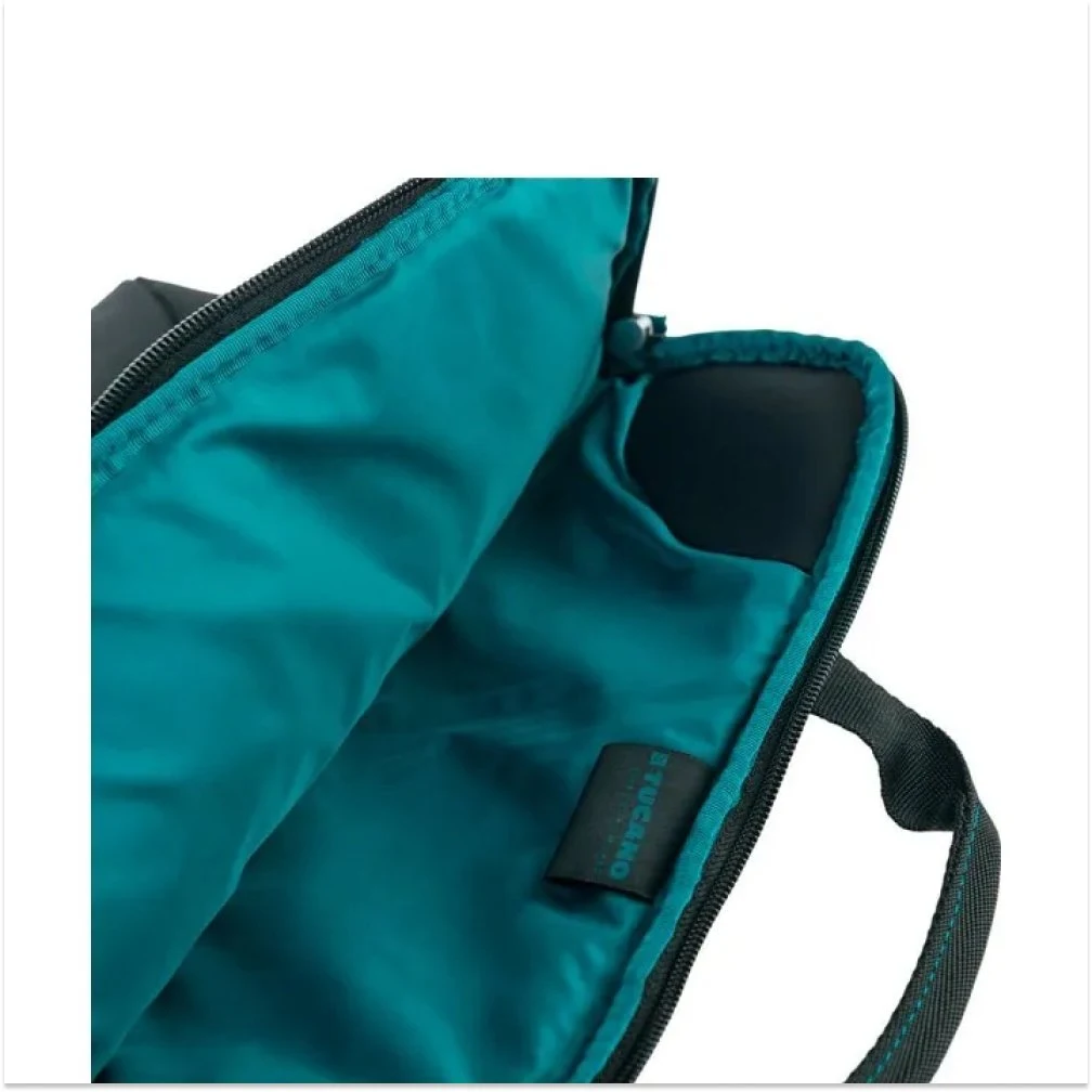 Сумка Tucano Smilza Supeslim Bag для ноутбука до 15" дюймов. Цвет черный.
