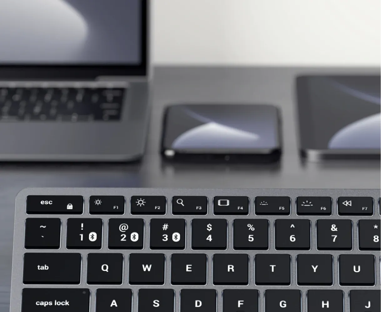 Беспроводная клавиатура Satechi Slim X1 Bluetooth Keyboard. Цвет: "серый космос"
